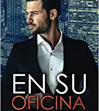 «En su oficina» de Mia Faye